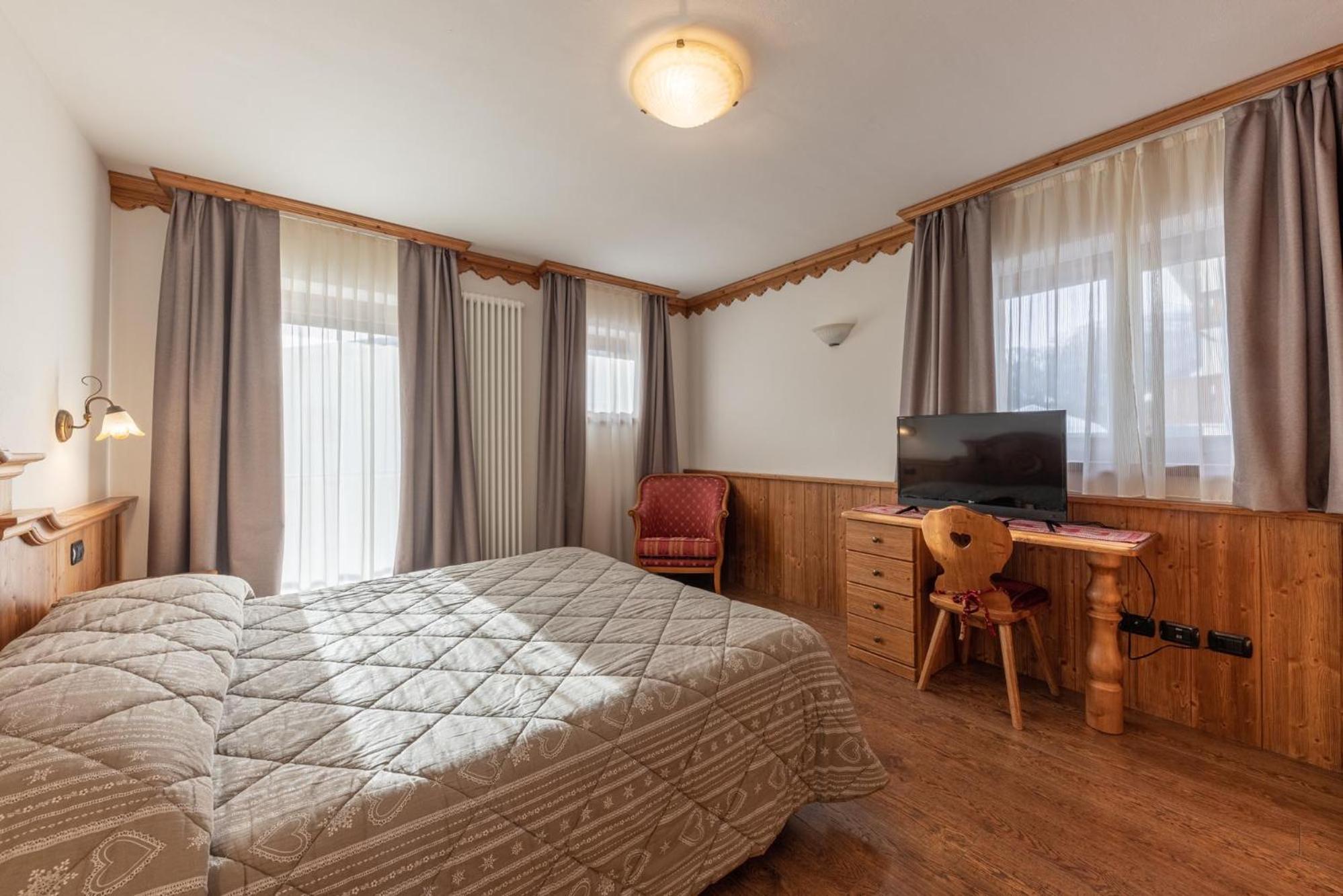 Residence Adler San Martino Di Castrozza Exterior photo